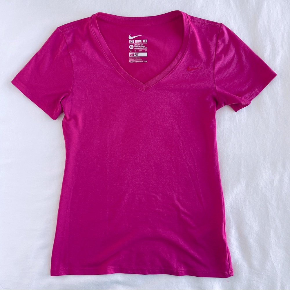 Nike sports exercise tshirt tee